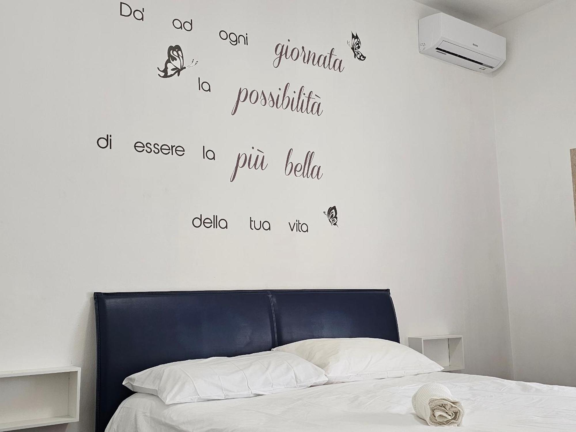 Apartment Good Vibes House